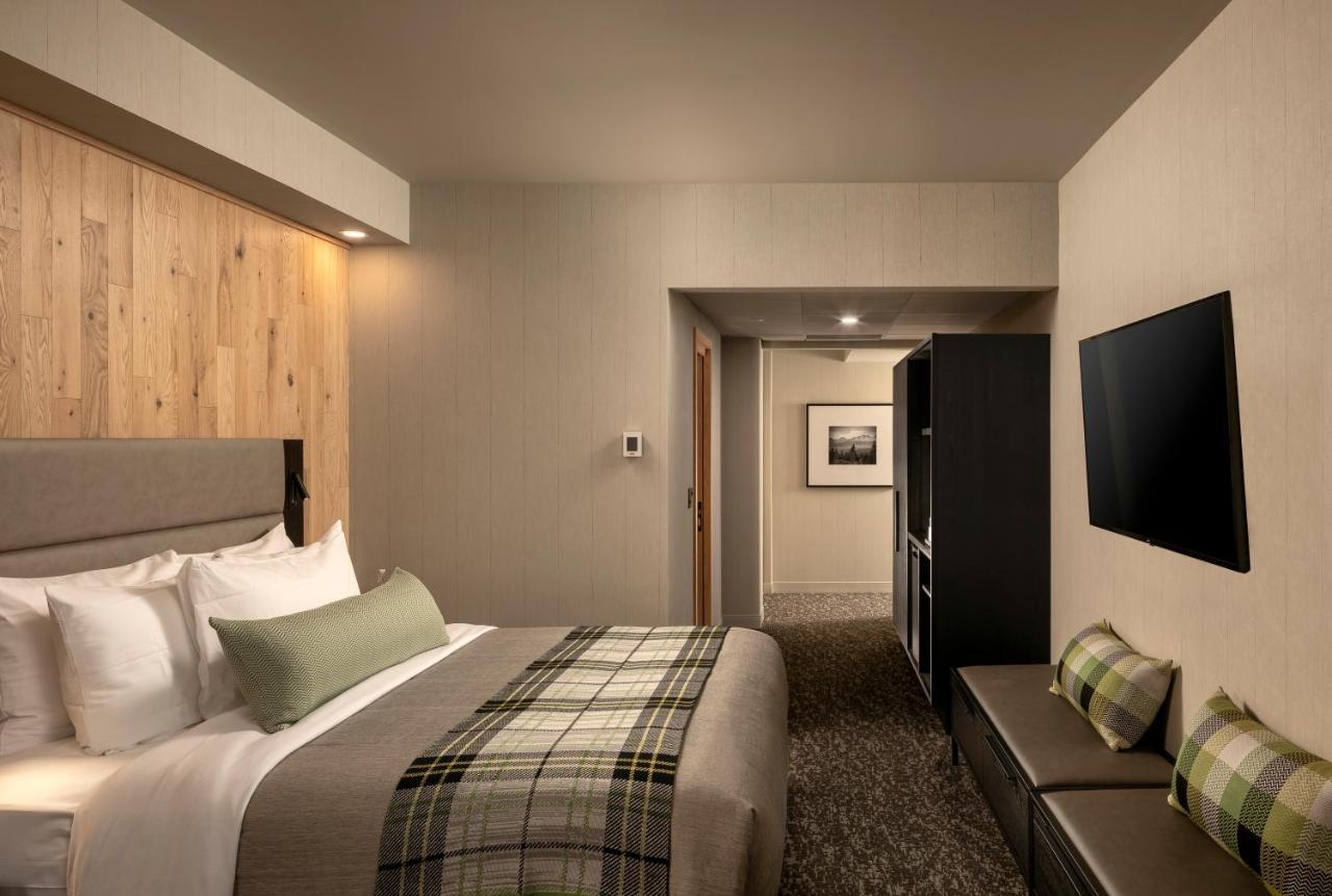 Peaks Hotel And Suites Banff Eksteriør bilde