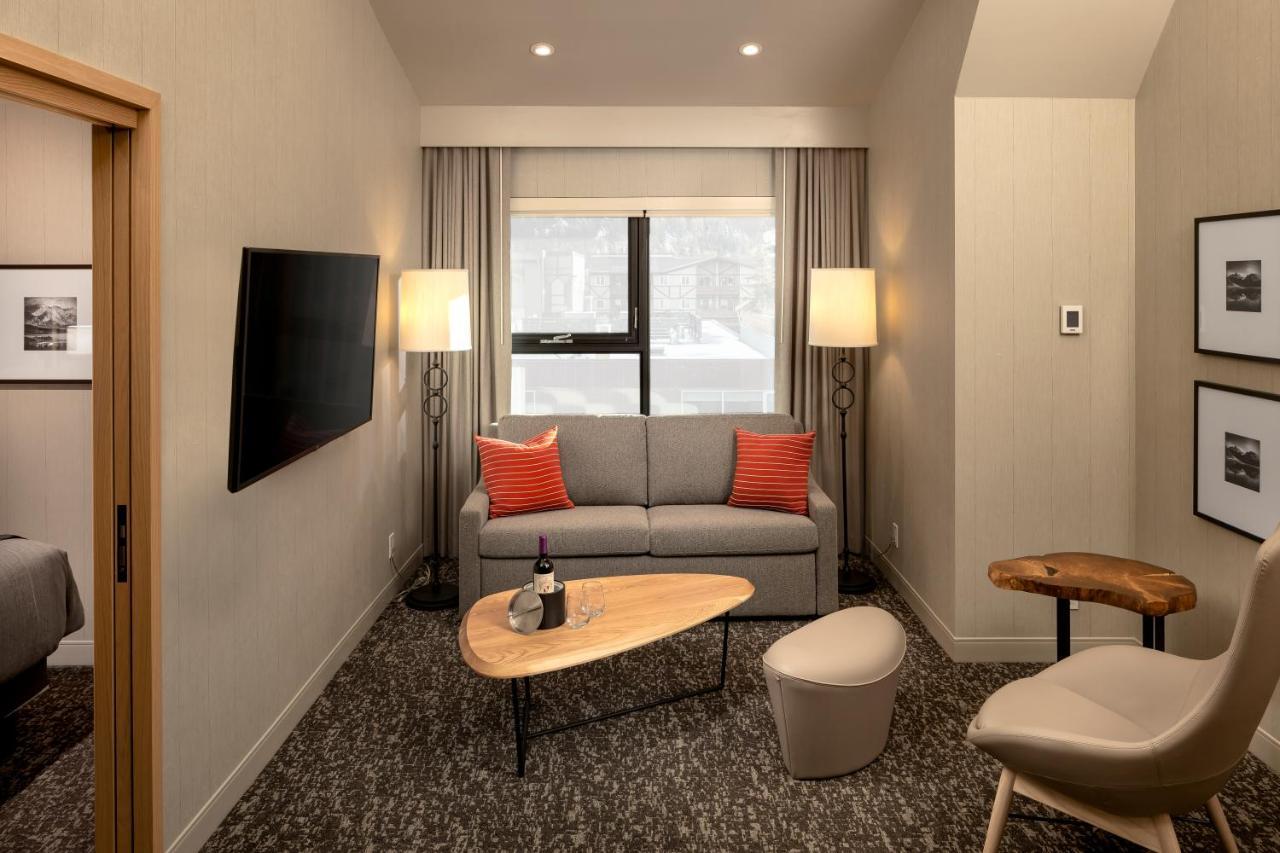 Peaks Hotel And Suites Banff Eksteriør bilde